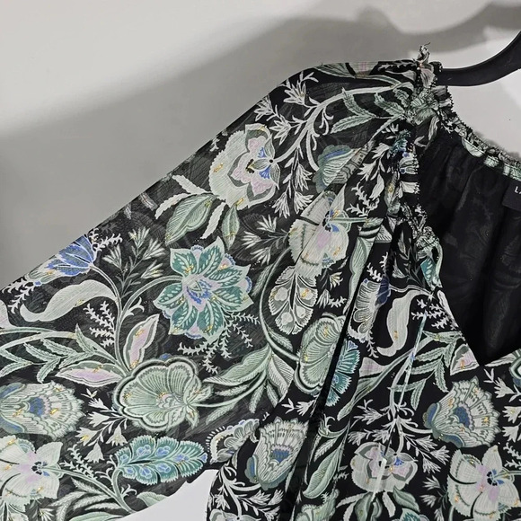 {Lane Bryant} Lurex Ruffle-Detail V-Neck Blouse - Size 14/16 - Picture 6 of 14